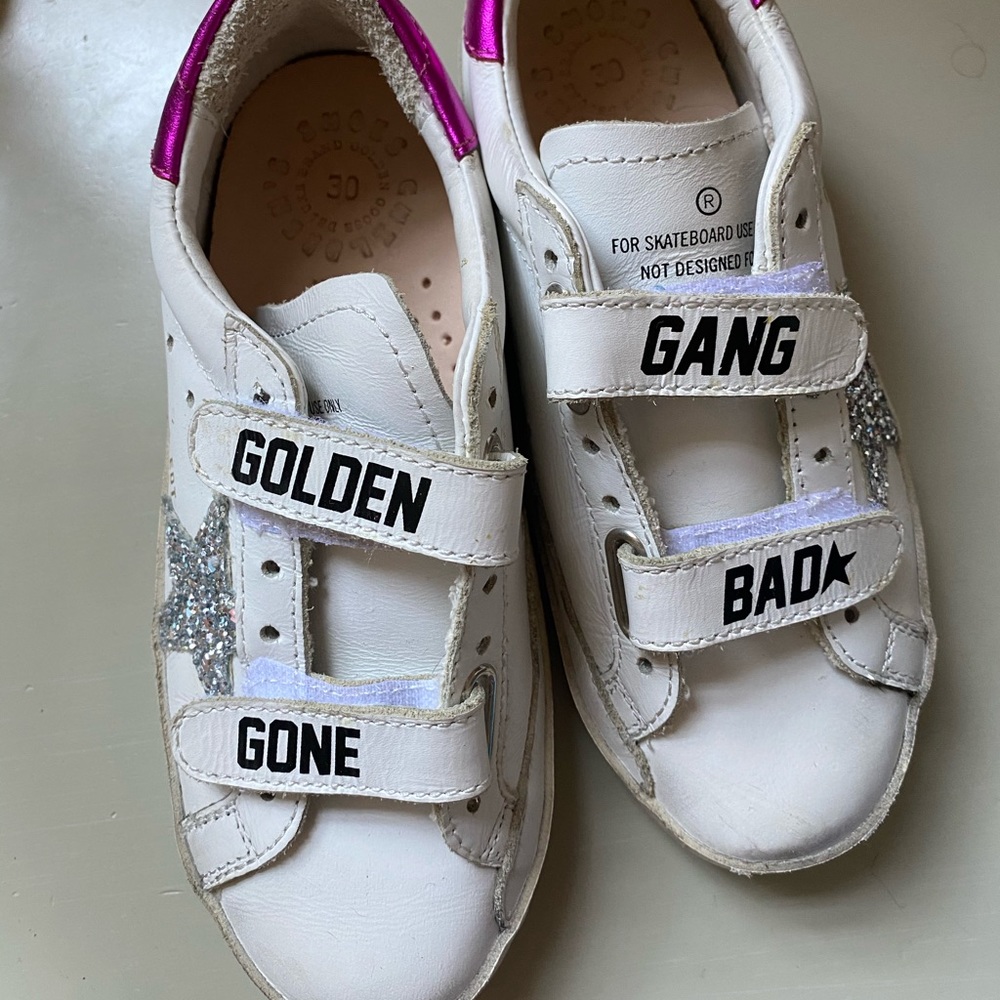 GOLDEN GOOSE star sneakers for girls!